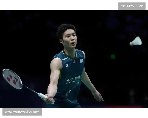 周天成连丢两局不敌帕尼查蓬,无缘男单八强 周天成连丢两局不敌帕尼查蓬,无缘男单八强